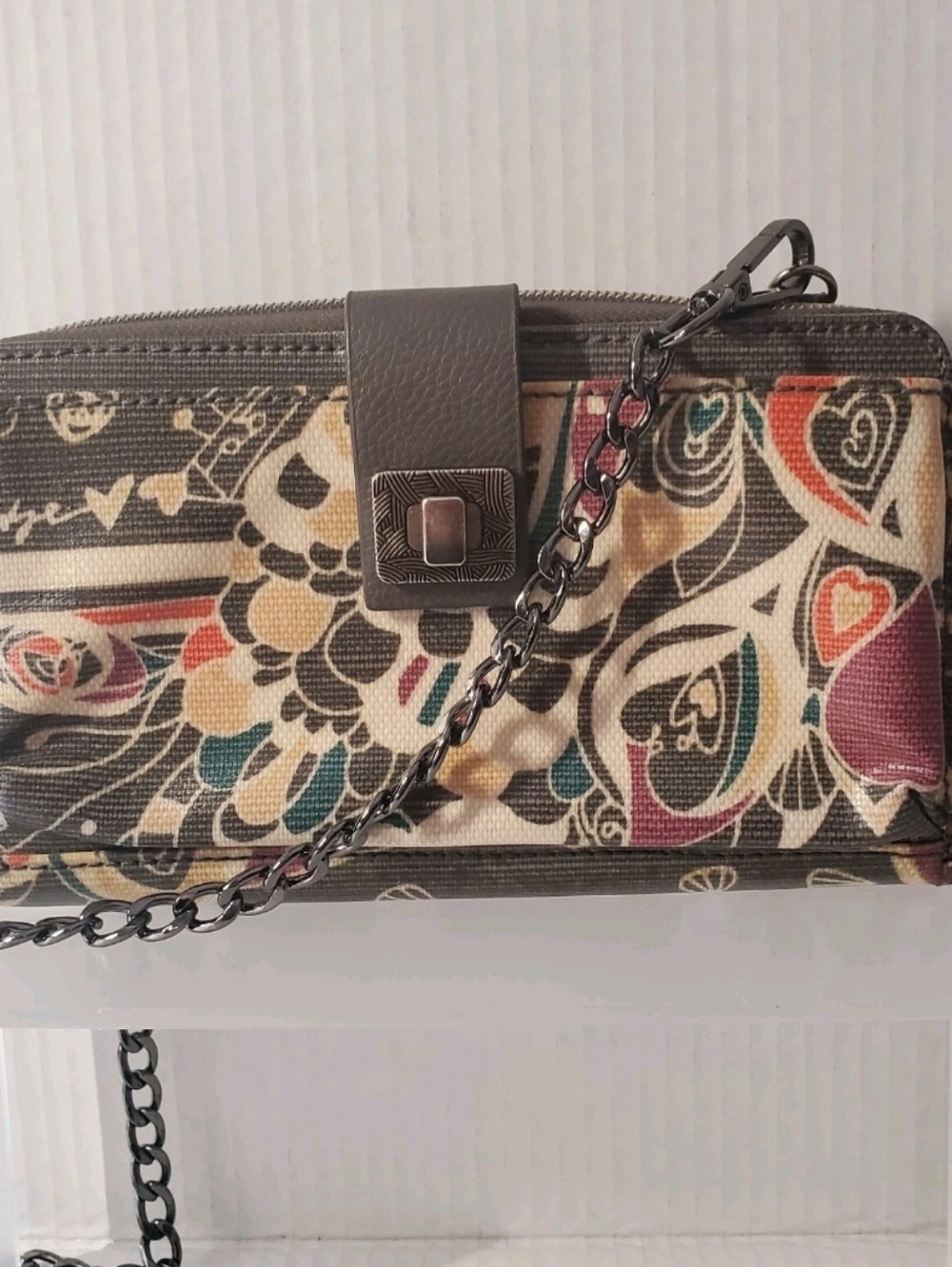 Sakroots Iris Coated Canvas Smartphone Wallet Crossbody Chain Strap Zipper Close